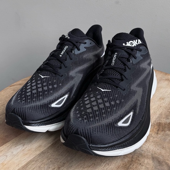 Hoka One Shoes Men 9.5D Clifton 9 Black White Running Shoes Walking Comfort - Picture 5 of 15